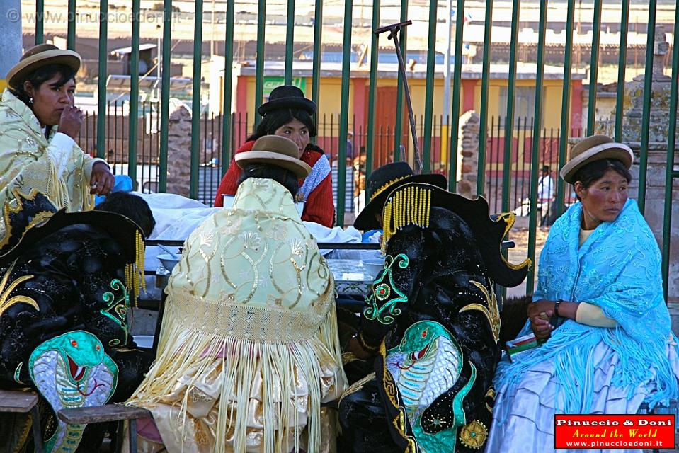 PERU - Village festivity on the road to Puno  - 03.jpg